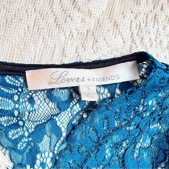 Lovers + Friends love sleeve lace open back romper - Picture 2 of 13